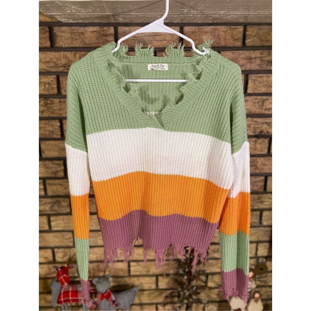 Jolie‎ & Joy Distressed Knit Sweater